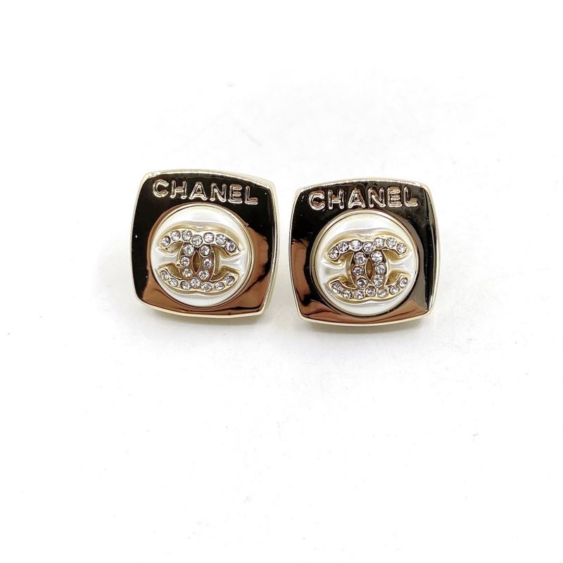 Ch*el brooches